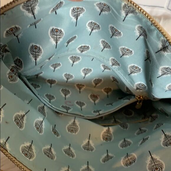 Moda Luxe Leather Fringe Foldover Crossbody Bag - Picture 5 of 7